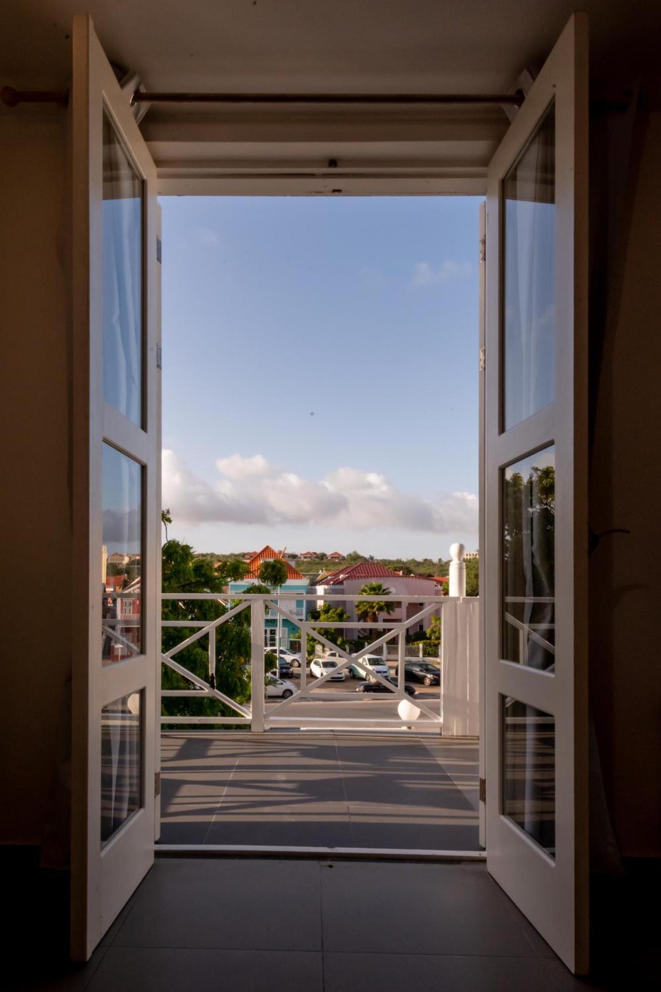 Saint Tropez Boutique Hotel Willemstad Cameră foto