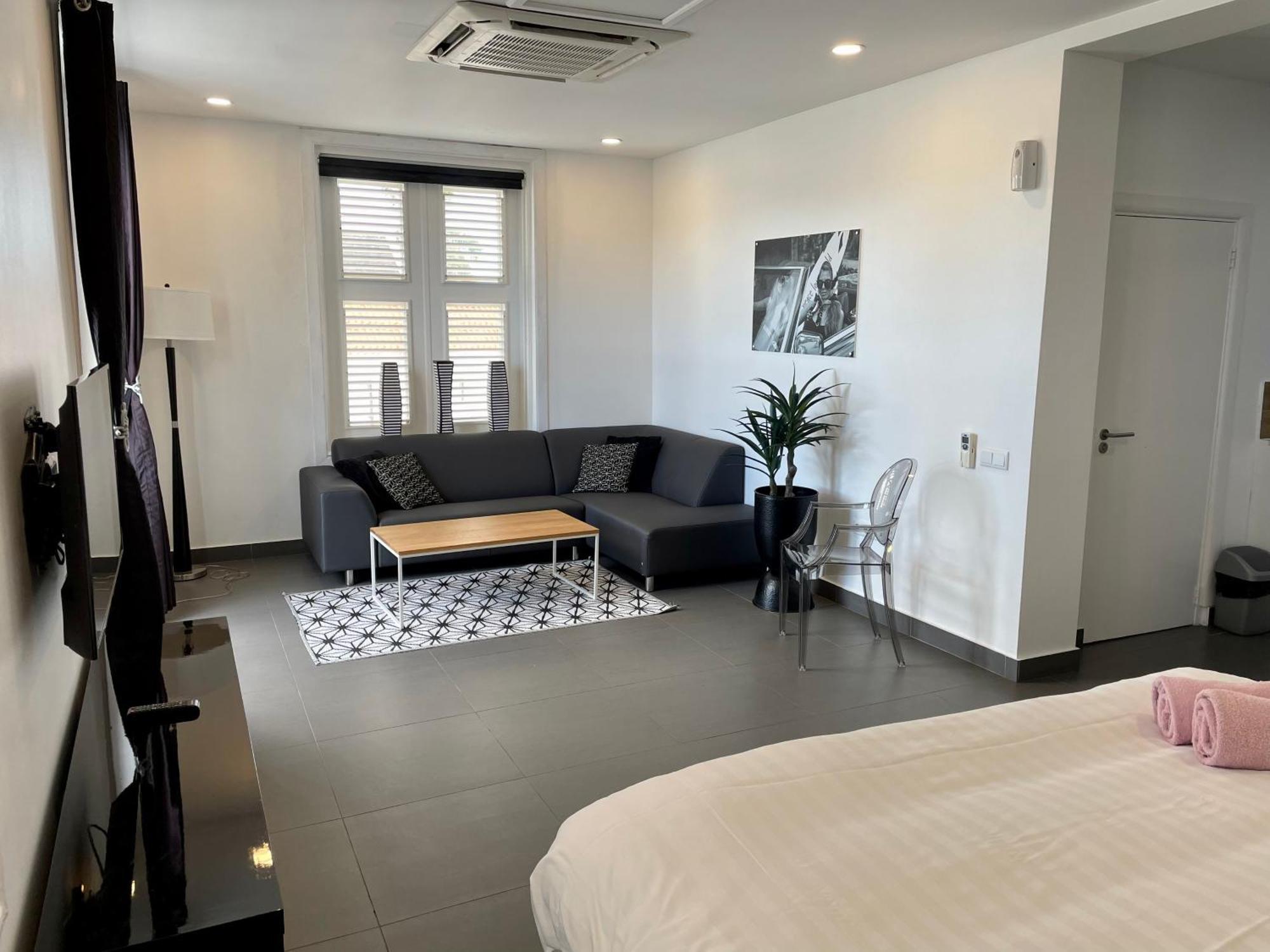 Saint Tropez Boutique Hotel Willemstad Cameră foto